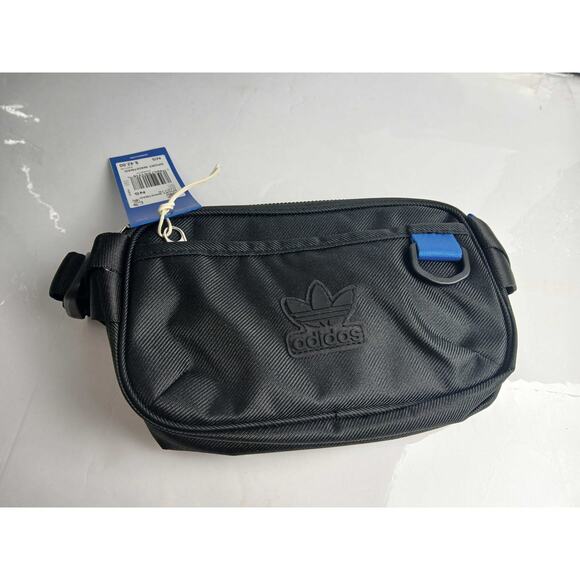NWT Adidas Sport Bauchtasche Waist Bag Black One Size - Picture 1 of 3